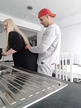 JohnnyDiamant online show from April 2026 12:30:01 PM