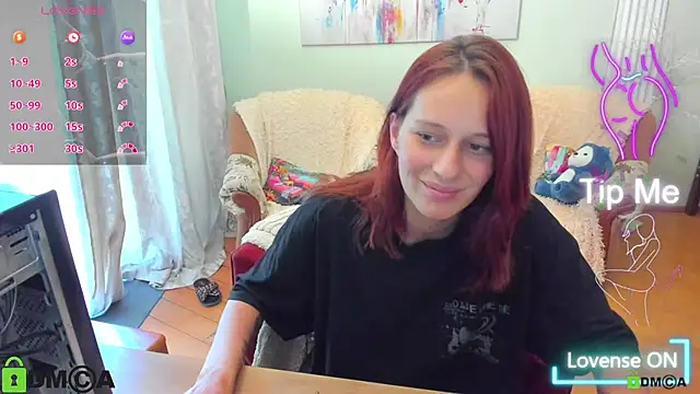 Snapshot of Lily_Viola chatting on June 2026 10:15:01 AM Lily Viola online show from June 2026 10:15:01 AM
