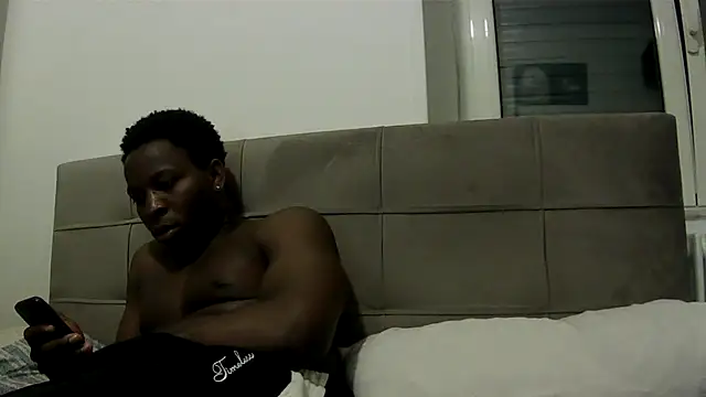 Snapshot of Bigchocco chatting on May 2026 06:35:02 PM Bigchocco online show from May 2026 06:35:02 PM