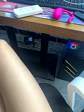 Snapshot of _xiaoxinxin_ chatting on January 2026 02:22:02 PM xiaoxinxin online show from January 2026 02:22:02 PM