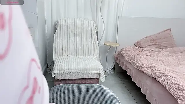  xiaoxinxin  online show from April 2026 03:20:02 PM