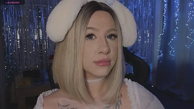 Necucubi02 online show from January 2026 05:53:02 AM