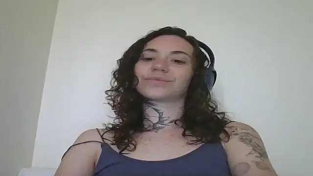 Snapshot of Dirty_Pink chatting on March 2026 03:47:01 PM Dirty Pink online show from March 2026 03:47:01 PM