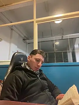 allee2206 online show from March 2026 09:58:01 PM