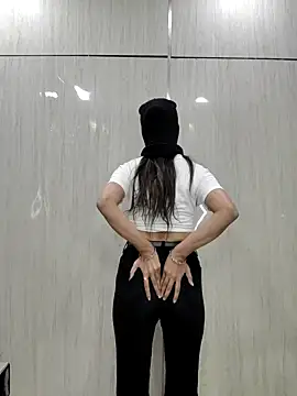 ApkiBhabhi01 online show from January 2026 02:10:01 PM