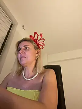 Snapshot of Amelia9798 chatting on January 2026 08:32:02 PM Amelia9798 online show from January 2026 08:32:02 PM