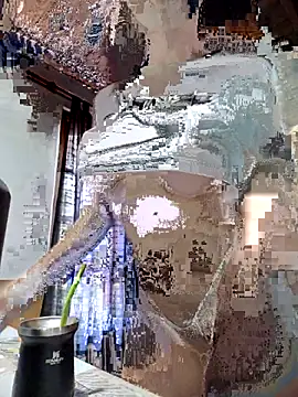 Nanucurlyxx online show from March 2026 01:37:02 PM