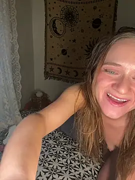 Snapshot of teenyblossom chatting on February 2026 09:46:01 PM teenyblossom online show from February 2026 09:46:01 PM