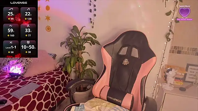 Snapshot of Pisces_angel chatting on March 2026 10:59:02 PM Pisces angel online show from March 2026 10:59:02 PM