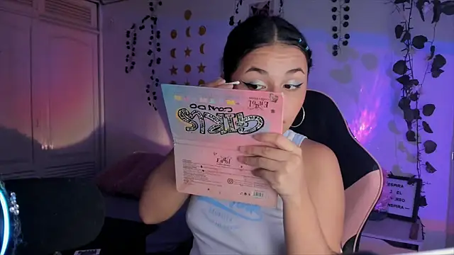 Pisces angel online show from March 2026 03:01:02 PM