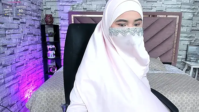 Snapshot of Zulema_Bakir chatting on January 2026 06:54:01 PM Zulema Bakir online show from January 2026 06:54:01 PM