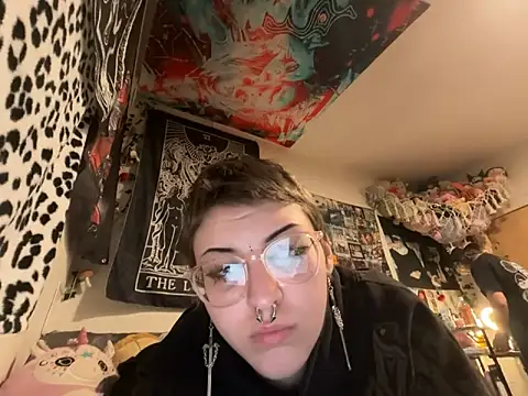 elohwelll online show from February 2026 02:26:01 AM