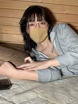 Snapshot of minami_room chatting on April 2026 12:28:02 PM minami room online show from April 2026 12:28:02 PM