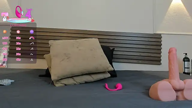 mia gold  online show from March 2026 07:14:01 PM