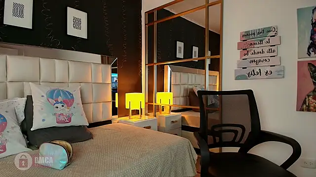 gaby jazmin online show from April 2026 07:22:01 PM