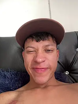 Snapshot of _Cristian chatting on January 2026 07:15:02 PM Cristian online show from January 2026 07:15:02 PM