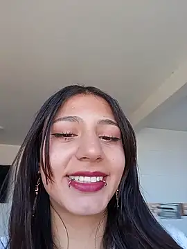 Snapshot of Katteyes__ chatting on February 2026 06:42:01 PM Katteyes online show from February 2026 06:42:01 PM