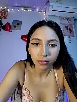 FrierenHot online show from February 2026 10:48:01 AM