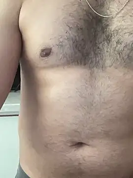 comings33 online show from June 2026 01:13:01 PM