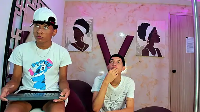 Snapshot of MAPOLA_GREAT chatting on February 2026 07:43:01 PM MAPOLA GREAT online show from February 2026 07:43:01 PM