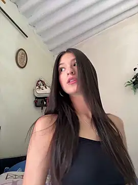 Snapshot of AgathaSander_ chatting on January 2026 04:22:01 PM AgathaSander online show from January 2026 04:22:01 PM