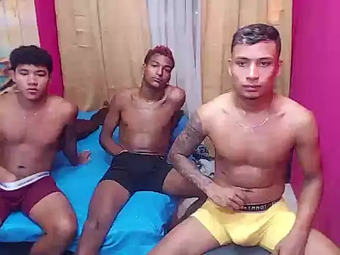 Snapshot of hugecock_black chatting on January 2026 07:49:02 PM hugecock black online show from January 2026 07:49:02 PM