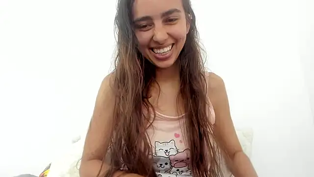 Sarah sumemers online show from March 2026 09:19:02 PM