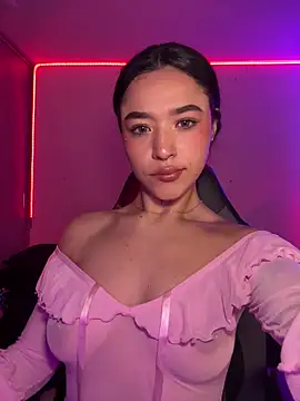 crystal dlun online show from January 2026 04:33:02 PM