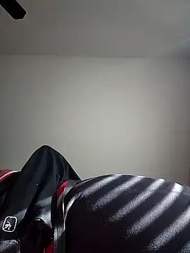 alexandercubo online show from February 2026 07:09:02 PM