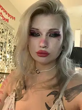 DriveThruDolls online show from February 2026 08:11:01 AM