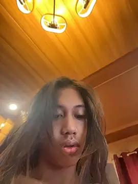 bigmeatcock luna online show from July 2026 03:33:02 AM