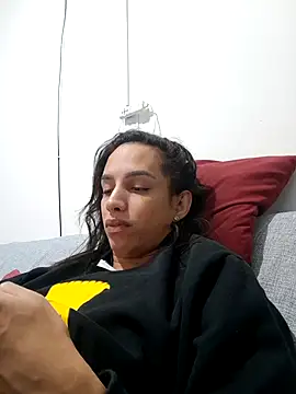 Snapshot of ofjuliaa chatting on May 2026 06:57:01 PM ofjuliaa online show from May 2026 06:57:01 PM