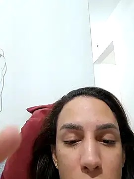 Snapshot of ofjuliaa chatting on May 2026 05:38:01 AM ofjuliaa online show from May 2026 05:38:01 AM