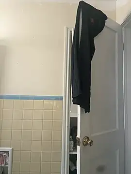 Tamiii420 online show from February 2026 06:17:02 PM