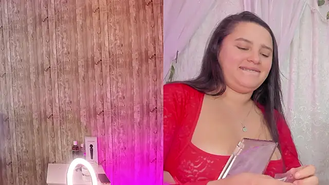 Victoria Poncce1 online show from February 2026 12:01:02 PM