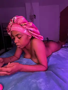 oshun6360 online show from March 2026 02:49:01 AM