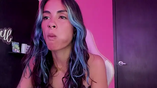 azula lillet online show from April 2026 04:02:02 PM