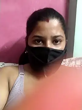 pinkisaha75 online show from April 2026 02:03:01 PM