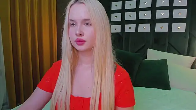 NicoletaCooper online show from February 2026 11:28:02 AM