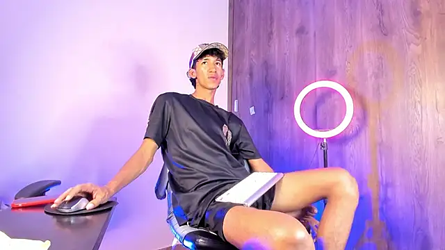 neitan miller  online show from February 2026 02:37:01 AM