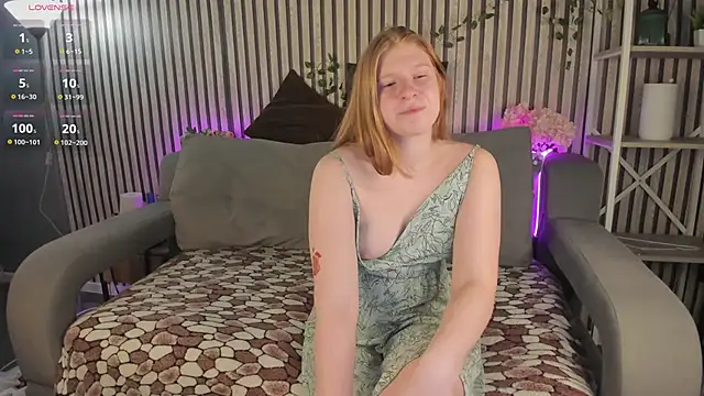 Snapshot of Sally_Ange1 chatting on May 2026 09:38:01 AM Sally Ange1 online show from May 2026 09:38:01 AM