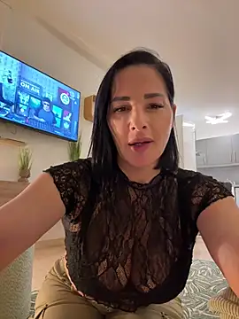 Maya-www online show from February 2026 05:31:01 PM