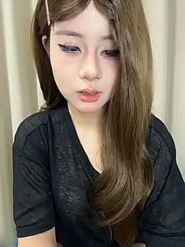 Snapshot of Uli_a chatting on June 2026 02:19:02 PM Uli a online show from June 2026 02:19:02 PM