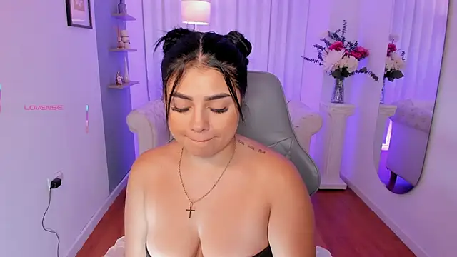 taylor smiith1 online show from June 2026 08:26:01 PM