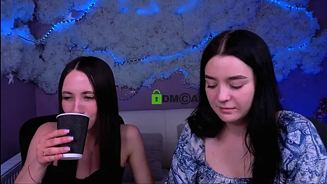monica xcx online show from May 2026 07:19:02 PM