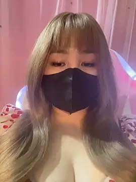 -Violet-t online show from April 2026 04:04:01 PM