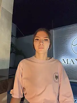 EmmaJhoons online show from March 2026 10:15:01 AM