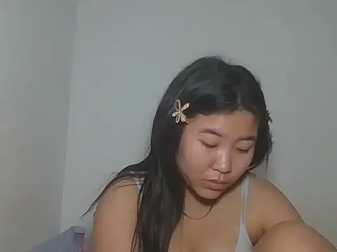 Zyeiii online show from February 2026 08:51:02 PM