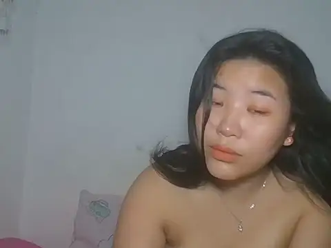 Zyeiii online show from April 2026 08:58:01 AM