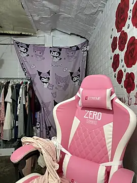 Snapshot of Adela-222 chatting on May 2026 12:38:02 AM Adela-222 online show from May 2026 12:38:02 AM